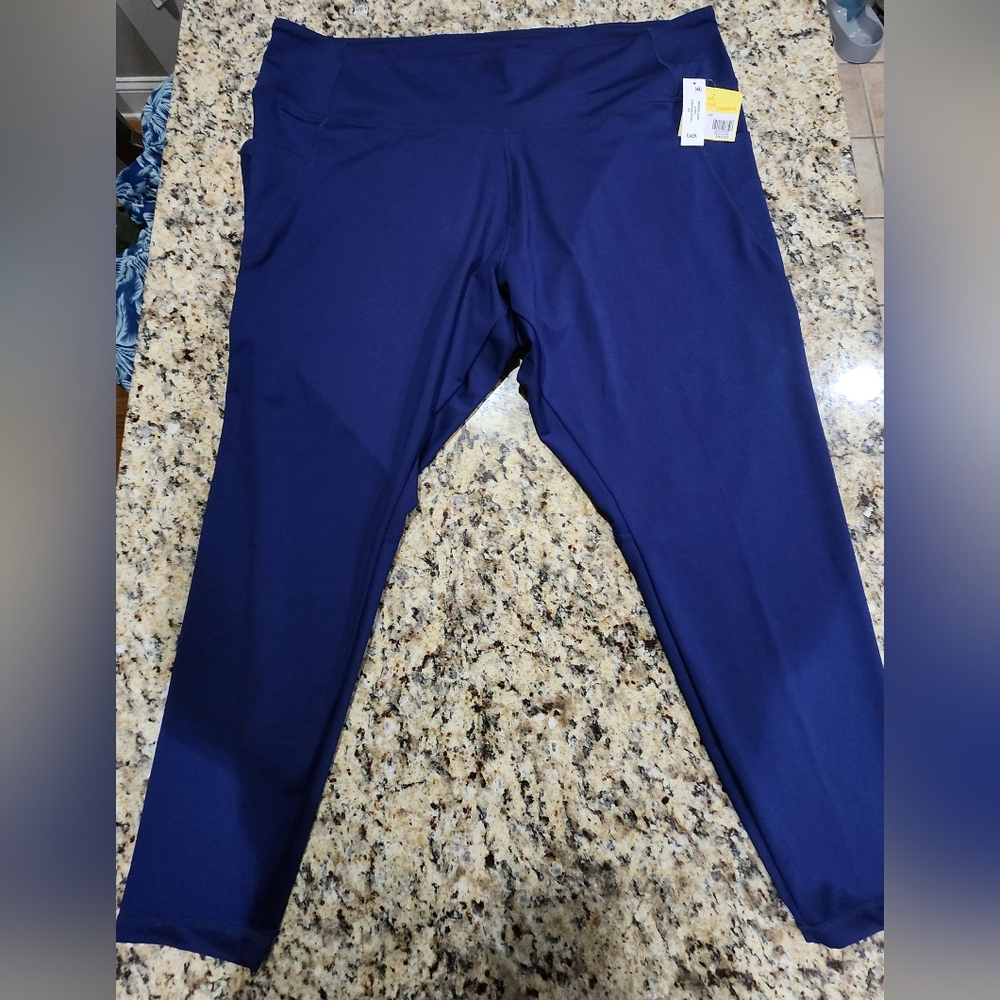 Nwt Cabana By Crown And Ivy Plus Leggings